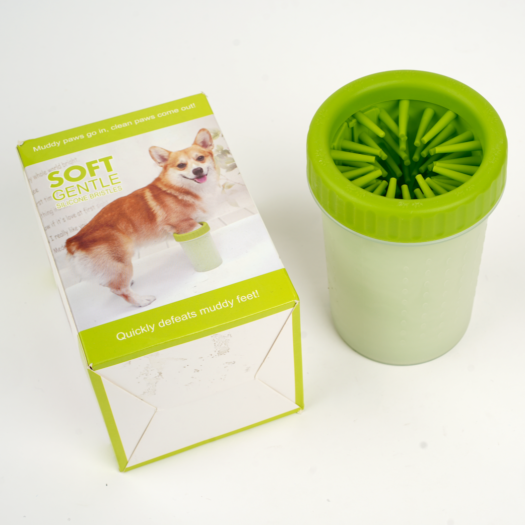 360° Rotating Paw Cleaner